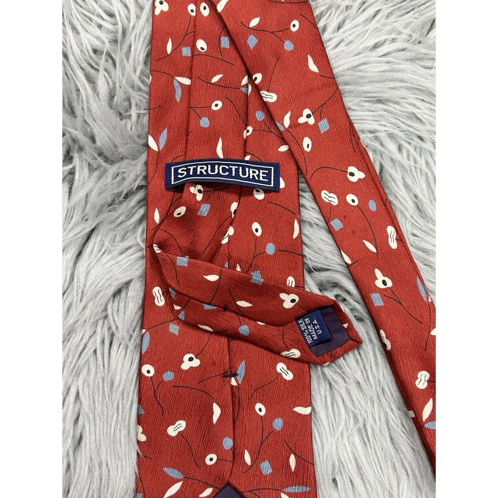 Vintage Structure Red Mens Floral Neck Tie‎ 100% Silk Made In USA